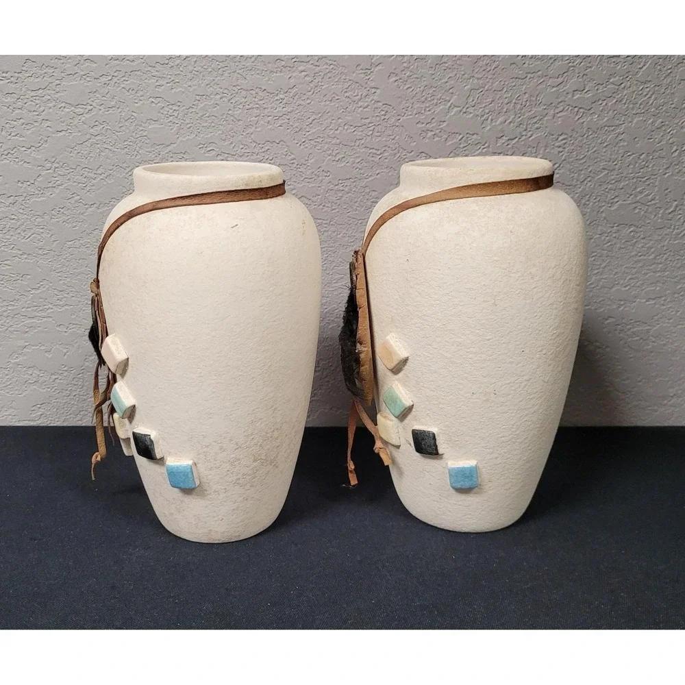 Vintage Southwestern-style Ceramic Vases Contemporary Decorative Art Read As Is